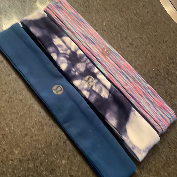 Bundle of 3 Lululemon Headbands - Picture 1 of 4